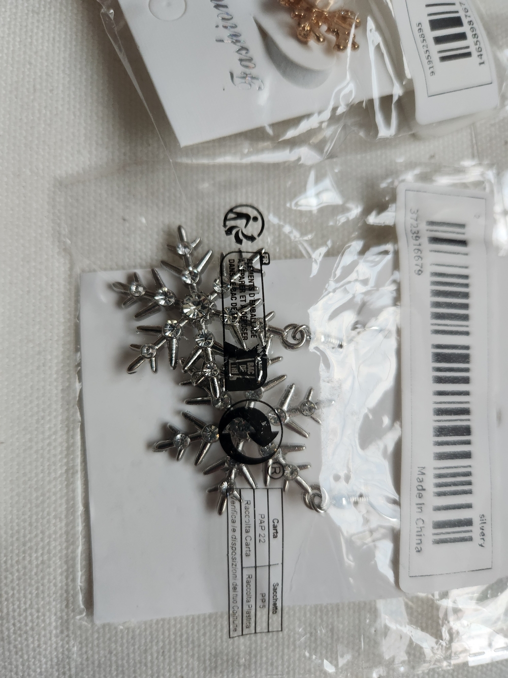 Mixed Pack of Holiday Fashion Earrings - Picture 5 of 5